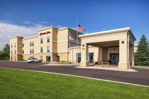 Image of Hampton Inn Fairmont