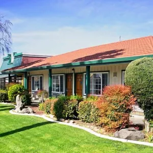 Image of Holiday Motel Waynesburg