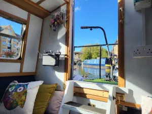 Image of Charming Baby Narrowboat Apsley Marina