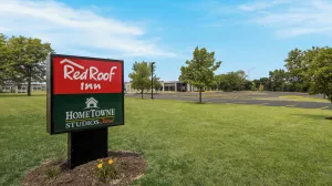 Image of Red Roof Inn and Conference Center Chicago - N Aurora Naperville