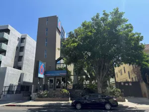 Image of Motel 6 Hollywood