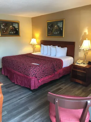 Image of Days Inn by Wyndham Orlando Downtown