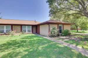 Image of Family Home in Fort Worth Pets Welcome!