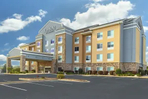Image of Fairfield Inn & Suites by Marriott Commerce