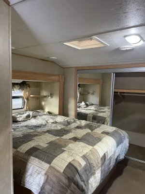 Image of 5th Wheel Overnight Rental