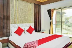 Image of Om Shanti Guest House-Near Ruby General Hospital & Science City