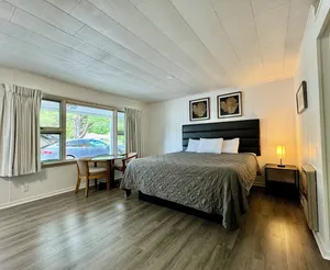 Image of Mount Coolidge Motel