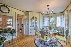 Image of Peaceful Maine Home with Patio Ocean Inlet Getaway!