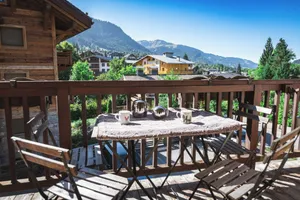 Image of Warm 2-bedroom apartment near the Tourist Office