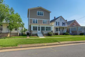 Image of Walk to Lake Erie: Spacious Home in Sandusky!