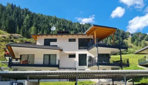 Image of Luxury Apartment With Stunning Mountain View