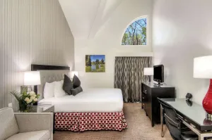 Image of Aggie Inn, Ascend Hotel Collection