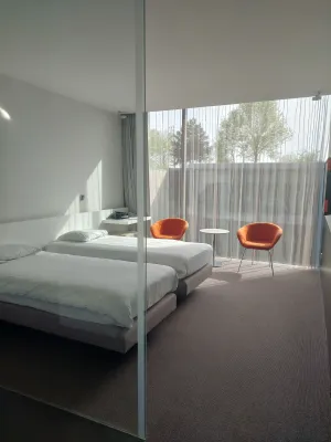 Image of D-Hotel