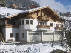 Image of Chalet in Mittersill Near Ski Slopes