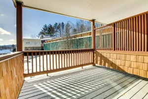 Image of 4 Mi to Stowe Mountain Resort: Studio w/ Balcony