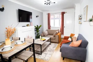 Image of Lovely 2Bedroom Home in Haydock with Free Parking