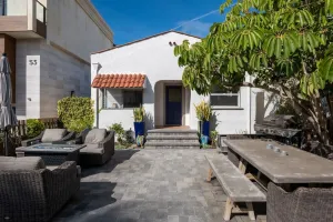Image of Beachside Bungalow 5 Minute Walk from the Shore