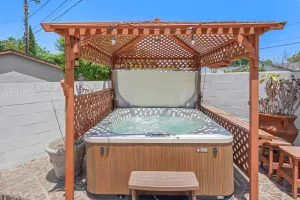 Image of 5 BR Jacuzzi 12 Mins to Disney Knotts Beach