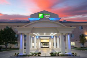 Image of Holiday Inn Express & Suites Amarillo, an IHG Hotel