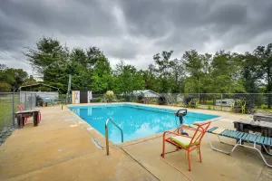 Image of Eufaula Retreat Community Pool and Screened Porch!