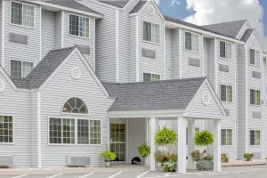 Image of Microtel Inn and Suites Gassaway