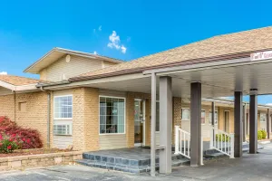 Image of Americas Best Value Inn - Lebanon