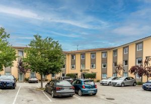 Image of B&B HOTEL Aix-en-Provence Le Tholonet