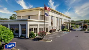 Image of Hampton Inn Dickson