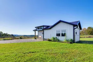 Image of Kentucky Cabin Near Lake Cumberland