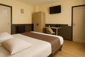 Image of Hotel des Bains à 10 min de Paris