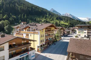 Image of Hotel Pinzger Tux