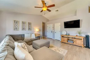 Image of 2 Mi to Colorado River, Beach: Bullhead City Home!