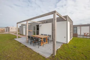 Image of Lodge in Nieuwvliet Bad Near the Beach