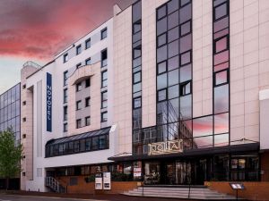 Image of Novotel Paris Suresnes Longchamp