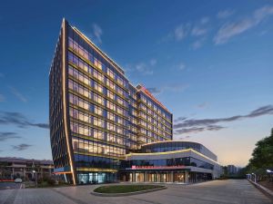 Image of Hilton Garden Inn Huzhou Anji Phoenix Mountain