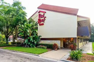 Image of Red Roof Inn Tampa Fairgrounds - Casino