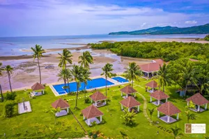 Image of El Pueblo De Hermano by Cocotel