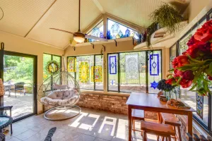 Image of Whimsical Athens Home - 3 Mi to Sanford Stadium