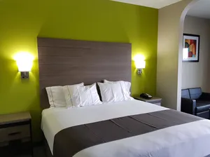 Image of Empire Inn Cypress