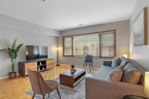 Image of Prime 2BR Chicago Apartment