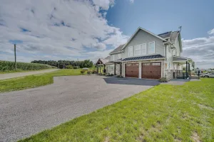 Image of Patio and Yard Newly Built Retreat in Ronks!