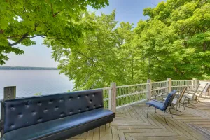 Image of Lockes Glen - Lakefront Geneva Getaway with Dock!