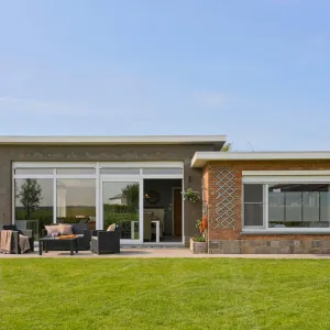 Image of Bungalow With Garden at 5 Minutes From the Beach