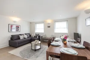 Image of Covent Garden 2BR - Urban Chic Apartment