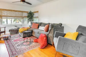 Image of Walk to Parks and Golf Artsy Bungalow in Lakeland!