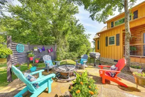 Image of Secluded and Peaceful Tree Top Cabin with Loft
