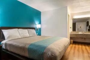 Image of Motel 6-Freeport, TX