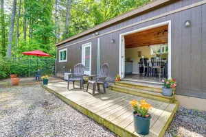 Image of Cozy + Convenient Blairsville Cabin w/ Deck!