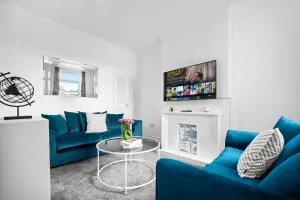 Image of Cosy Three Bedroom Family Home With Garden