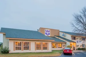 Image of Knights Inn Litchfield